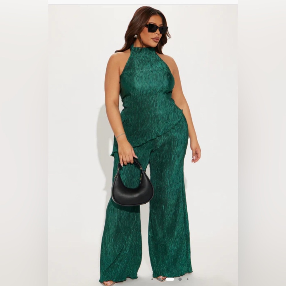 Fashion Nova Green Halter Pant Set